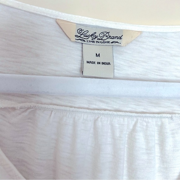 Lucky Brand Women’s White & Black Embroidered 3/4 Sleeve Top - Picture 3 of 6